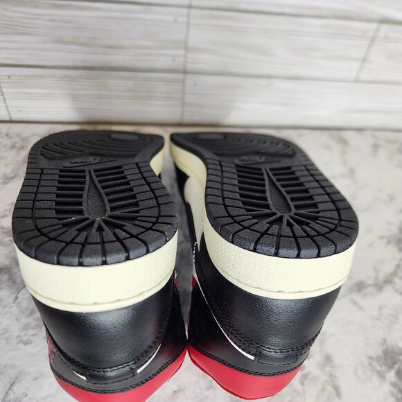 Nike Air Jordan 1 Mid Gym Red Panda Women's 11 Men's 9.5 BQ6472-061 NWOB - Picture 8 of 9